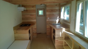Aménagement de la pièce de vie dans la Tiny house