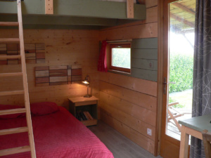 Micro maison en bois pour une chambre en plus
