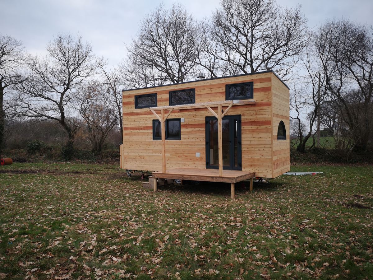 mini-maison-bois-bretagne-campagne